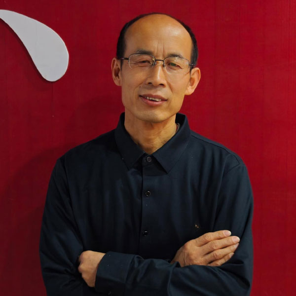 文学艺术顾问：范彧