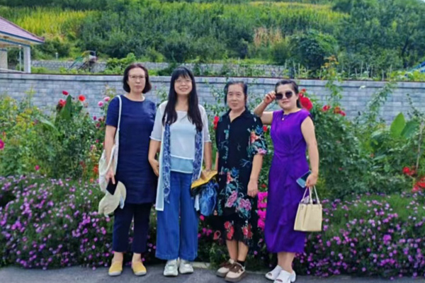 辽宁海城市散文协会与大石桥市作家协会举办金秋聚首采风联谊活动